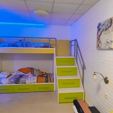 Tarsis Nova Slunchev Briak 08 A Slantschew brjag